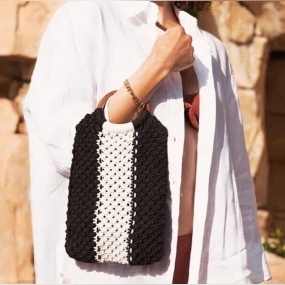 Rachel Zoe X LAUDE THE LABEL NWT Crochet Black & Cream Lined Bag Wooden Handles